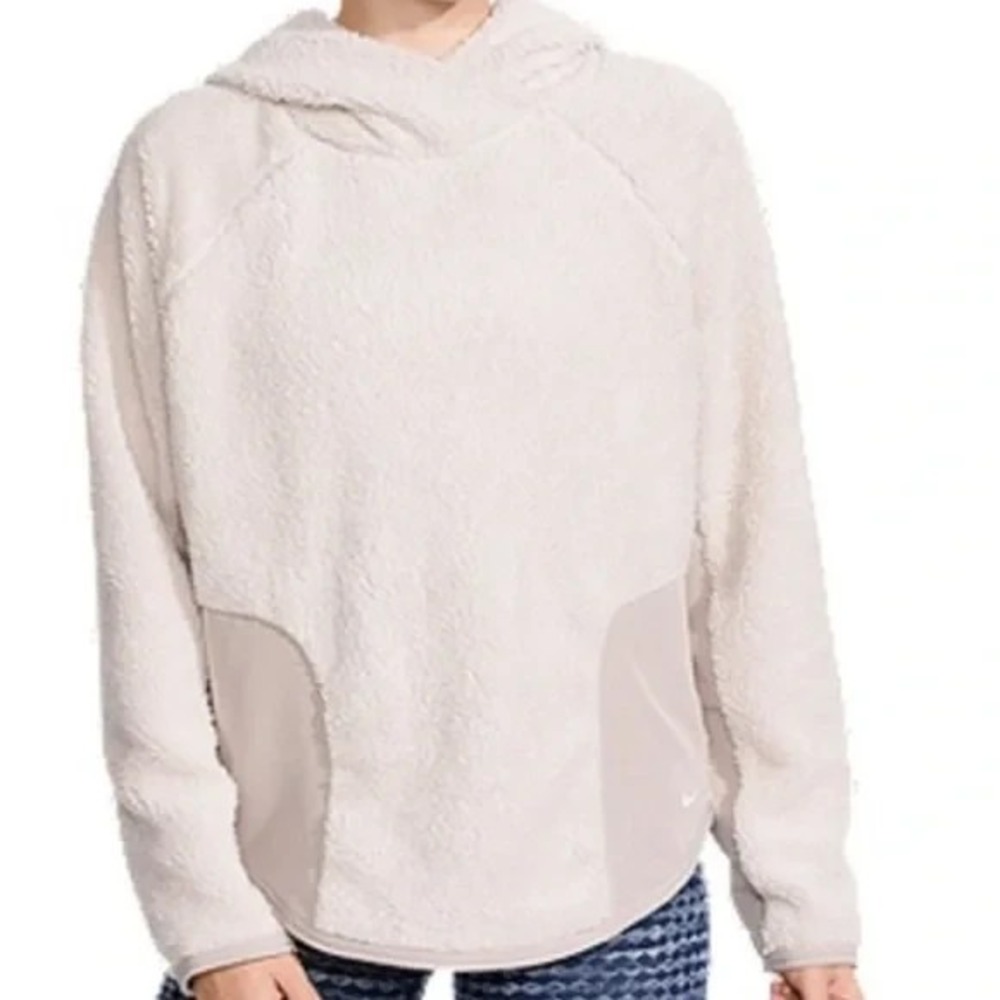 Nike Women's Beige Sherpa Therma Fleece Hoodie Pullover Size‎ Large Athleisure